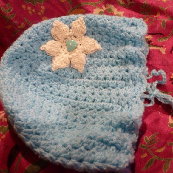 The Cutest Handmade Crochet Winter Hat Size OS (Girl) - Picture 2 of 3